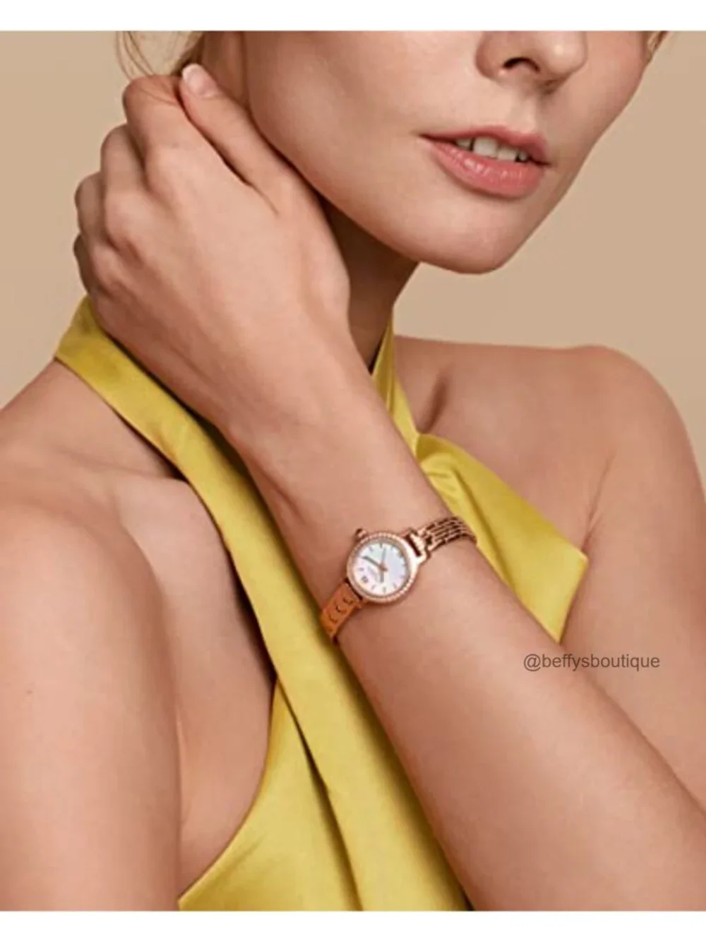 Women's Dainty Mother of Pearl Dial Watch Stainless Steel Strap Rose Gold